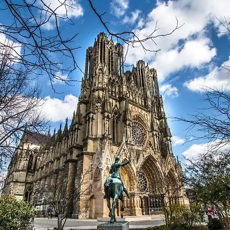 Mm Centre Terasse Reims